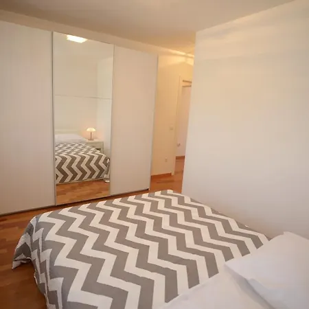 Base Bridge - Centre - Free Parking 公寓 *