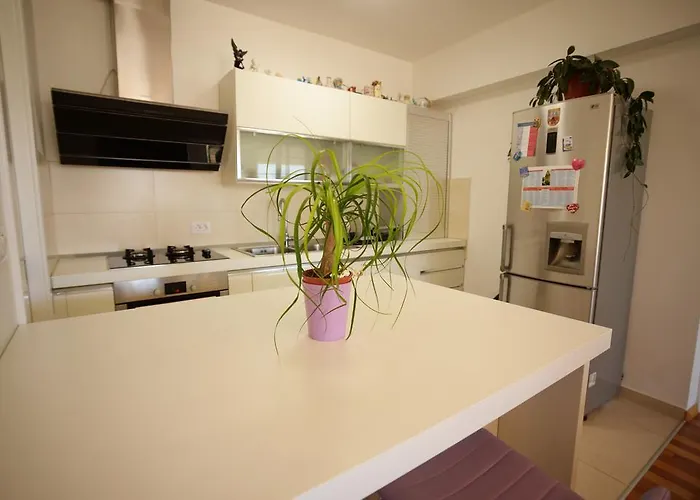 Apartman Base Bridge