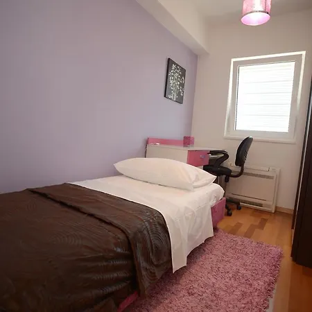 Base Bridge - Centre - Free Parking * 자다르